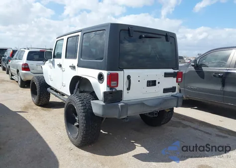 2016 Jeep Wrangler Unlimited Sport z USA, uszkodzony, nr VIN 1C4BJWDG2GL229207